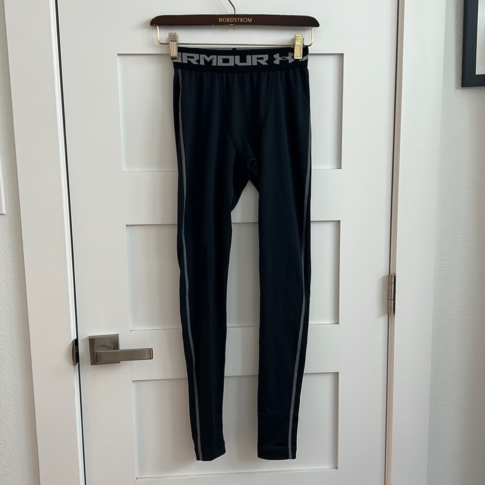 Under armour compression pants